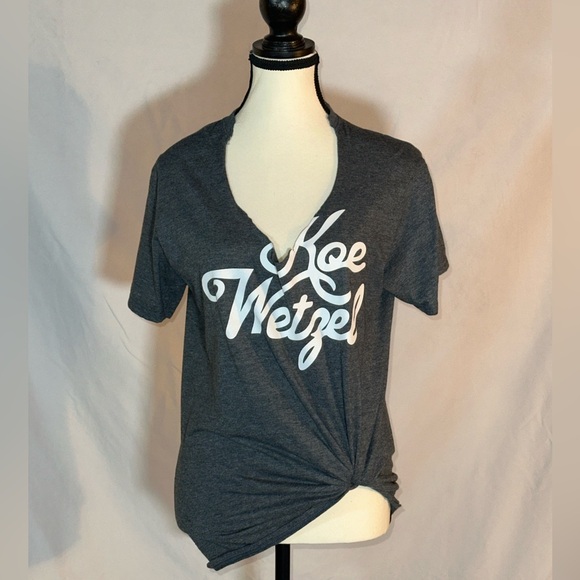 Gildan Tops - Koe Wetzel • Custom Altered Tee • Mens Tee Size M - See Measurements